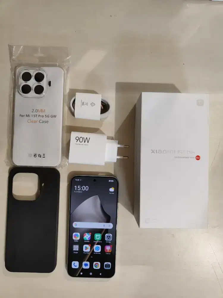 Xiaomi 15T Pro 12/ 1 TB Leica Sumilux Dimensity 9400+ Fullset Like New