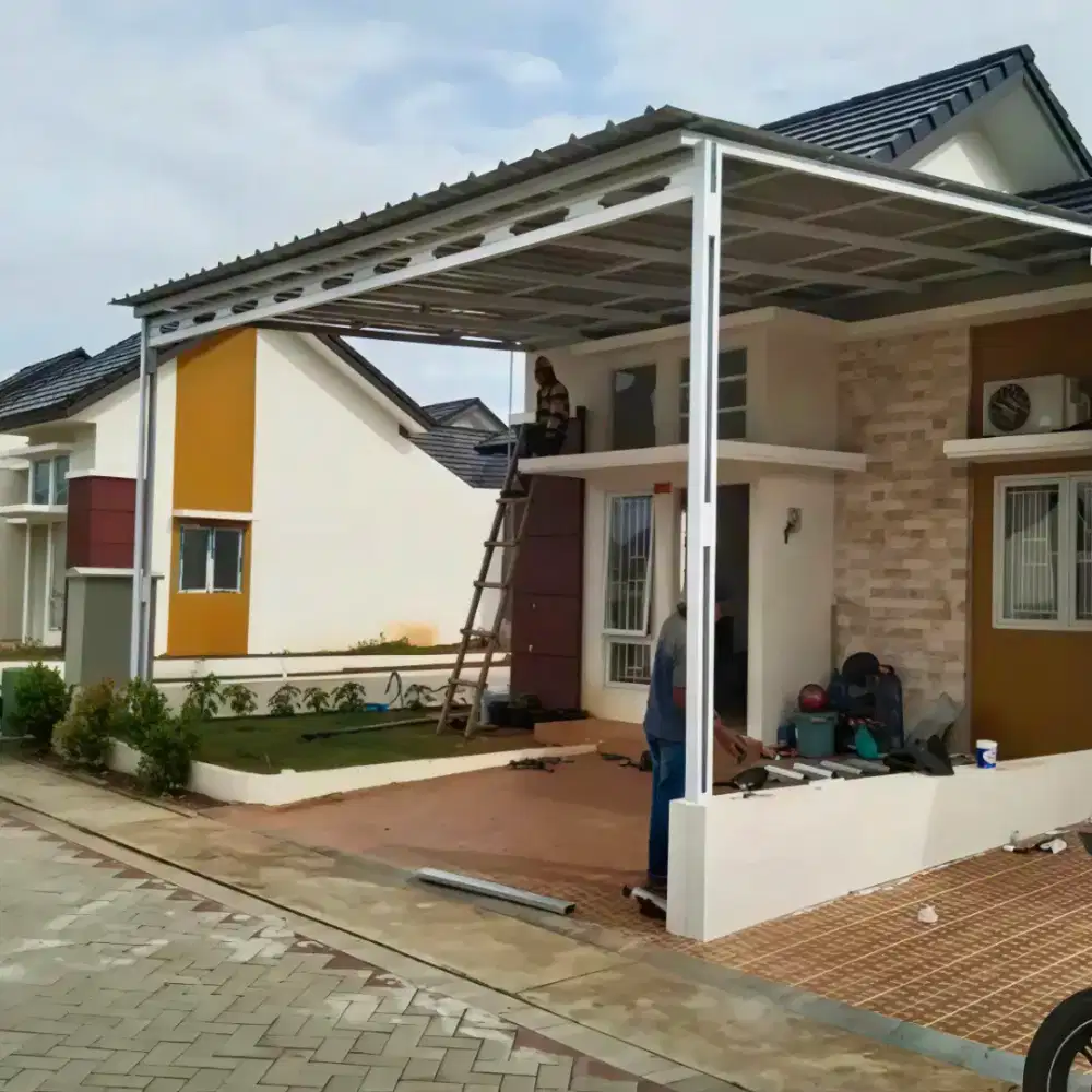 Kanopi baja ringan dan garasi