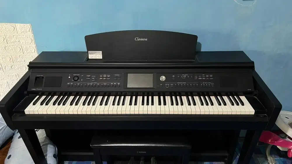 Clavinova CVP 705B