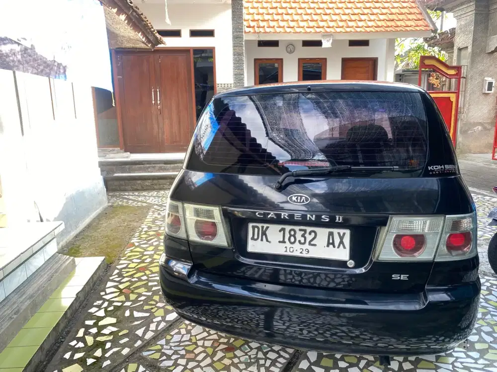 Kia Carens II 2004 Bensin