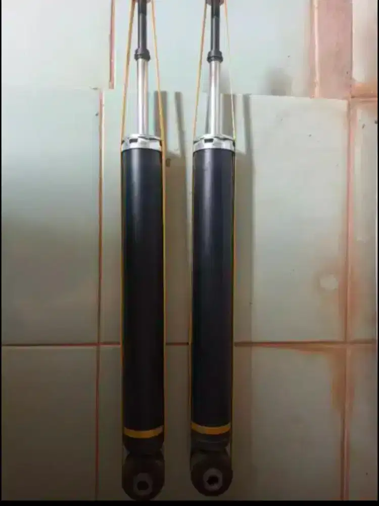 Shockbreaker Mitsubishi Xpander 2022