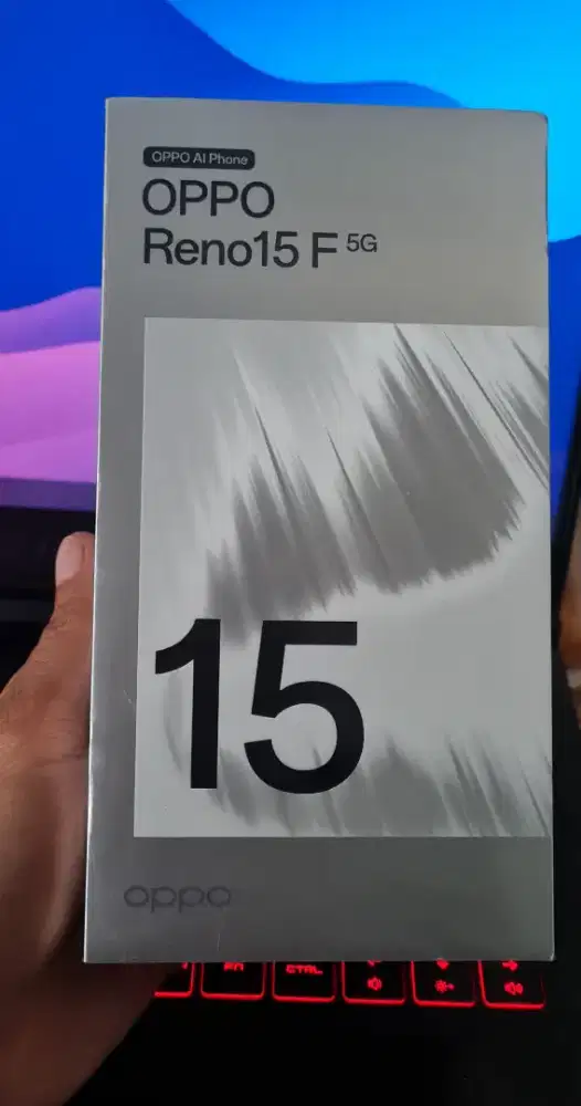 Oppo Reno 15F 5 G | 8/256 GB | Biru Muda