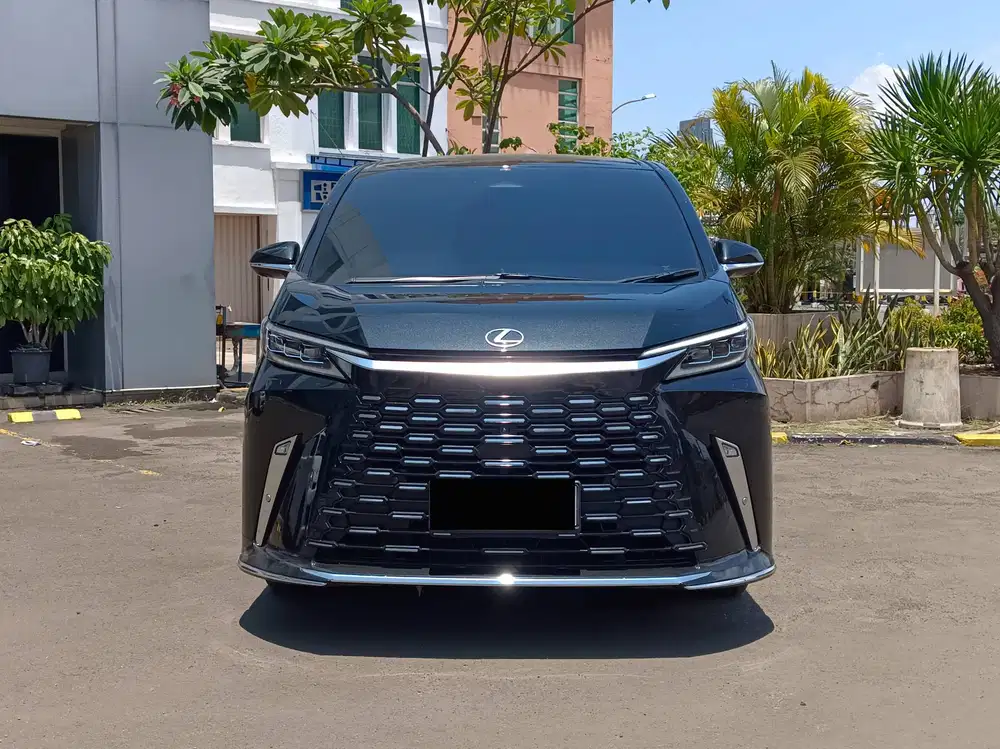 Bunga 4% KM=14k Ganjil Lexus LM350H Hybrid 2025 LM 350 H 2025 7 seater