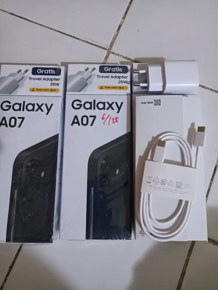 Charger Casan adapter adaptor. Lengkap dengan kabel ORI 100 %