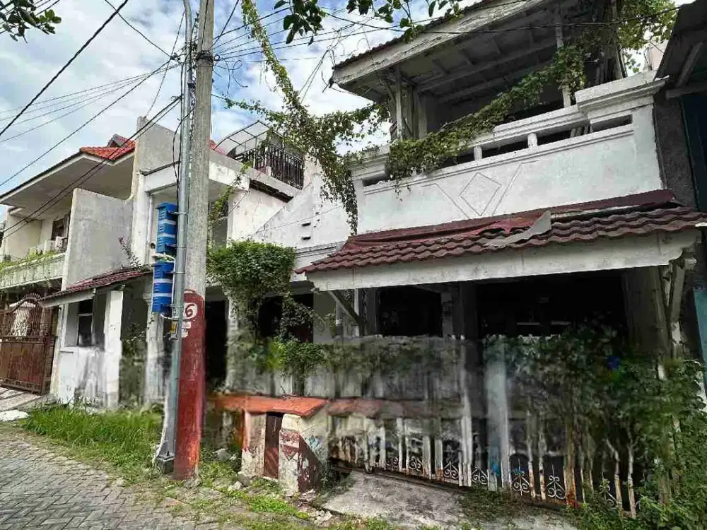 Dijual Rumah Hitung Tanah Mulyosari Utara Surabaya Row Jalan 2 Mobil dan Bukan Tusuk Sate