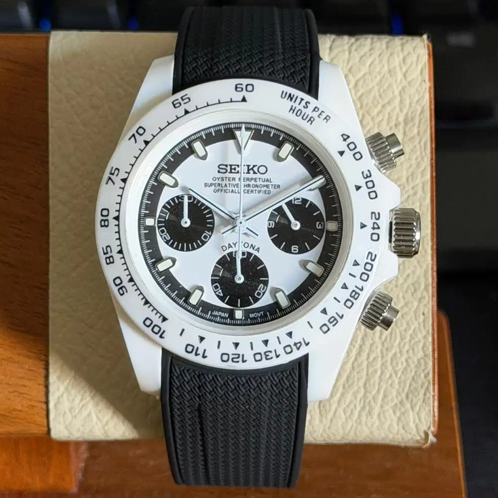 Seiko Mod Daytona Resin Panda 2.0 Ultra Light Weight Submarinerindo