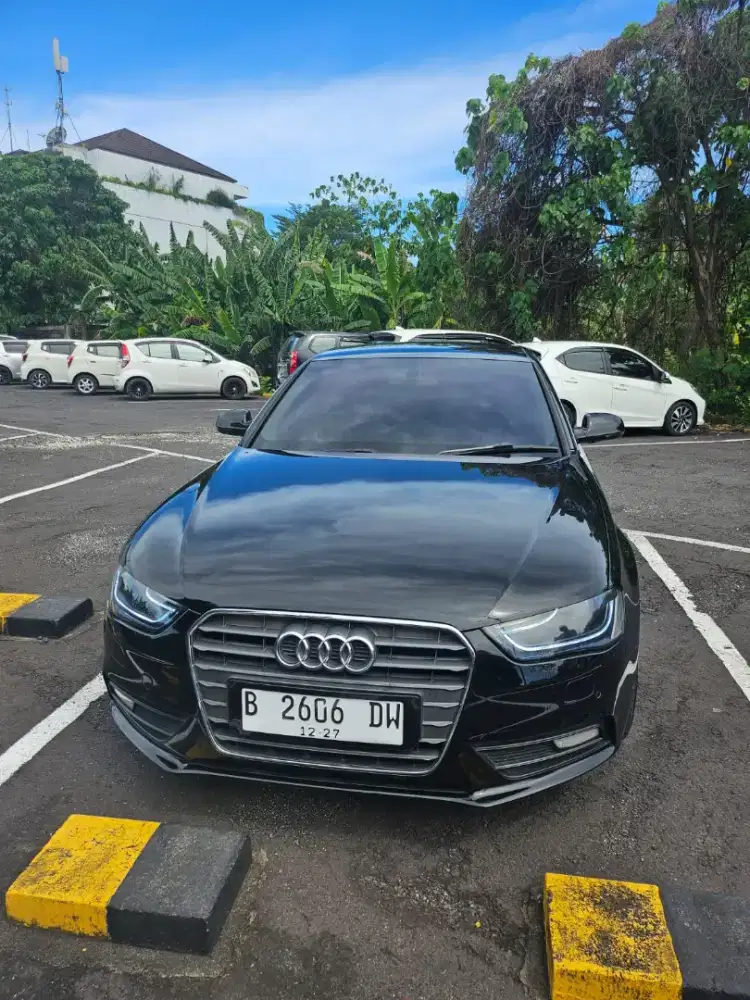 Audi A4 B8,5 2012 1.8 TFSI Sedan AT
