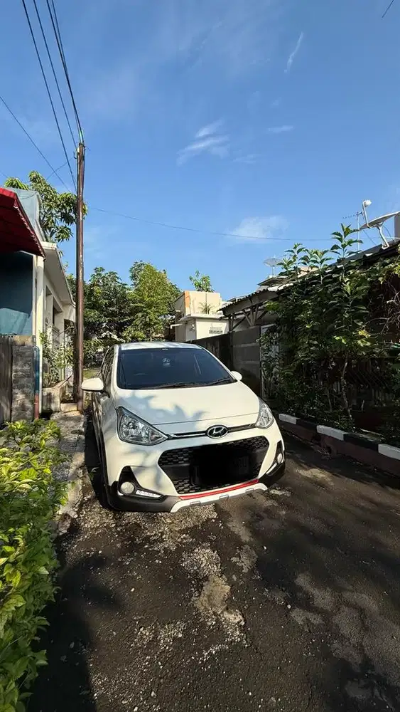 Hyundai Grand I 10X matic type tertinggi