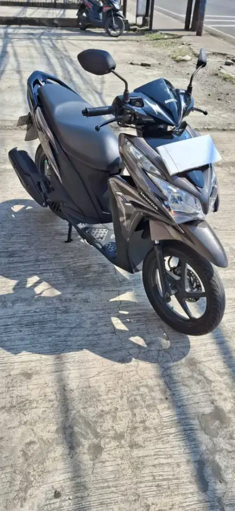 Dijual cepat Honda Vario 125 injeksi Tahun 2014