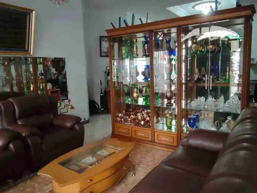 Di Jual Rumah Cantik di Kav DKI Pondok Kelapa Duren Sawit