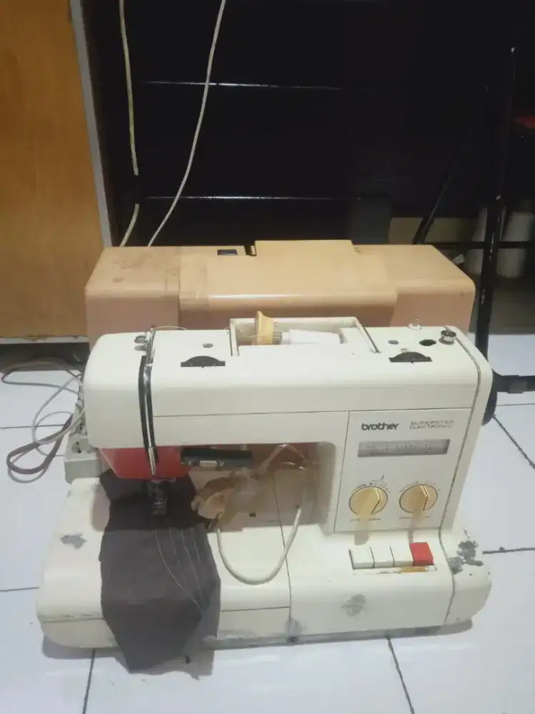 Mesin jahit fullboxs