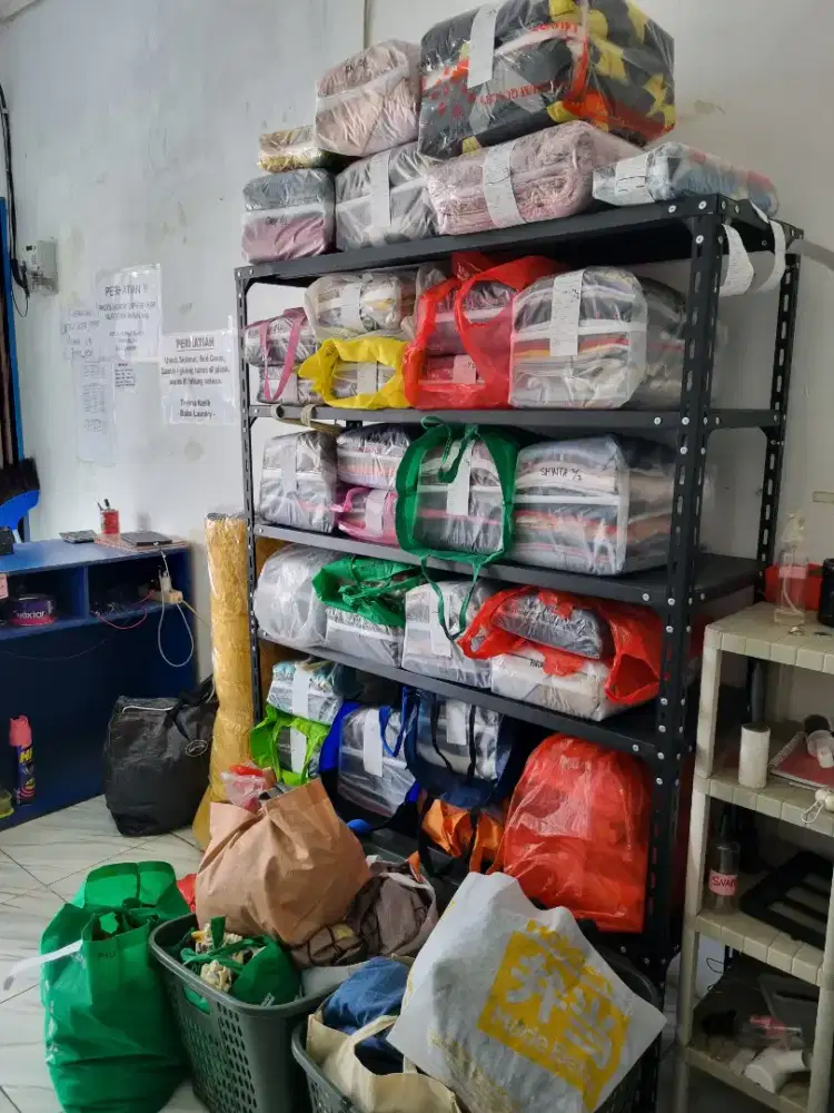 Dijual Usaha Laundry + tempat (sewa) daerah ramai