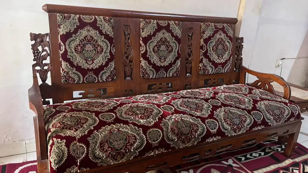 Kursi/sofa ruang tamu