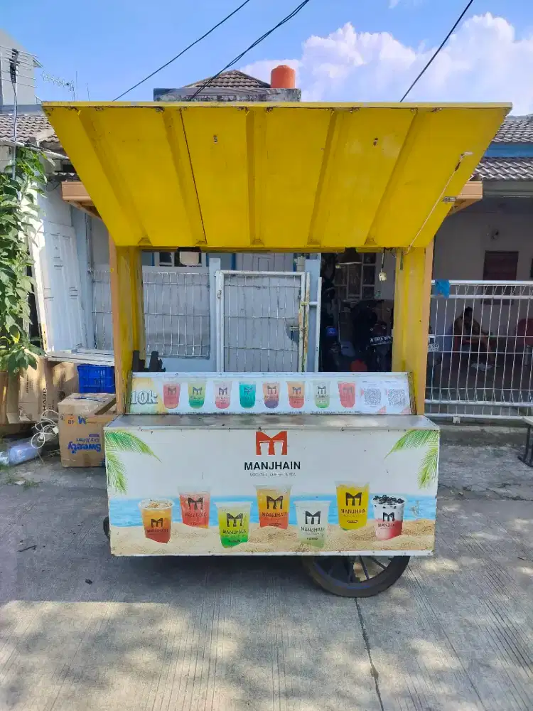 Gerobak minuman kekinian y
