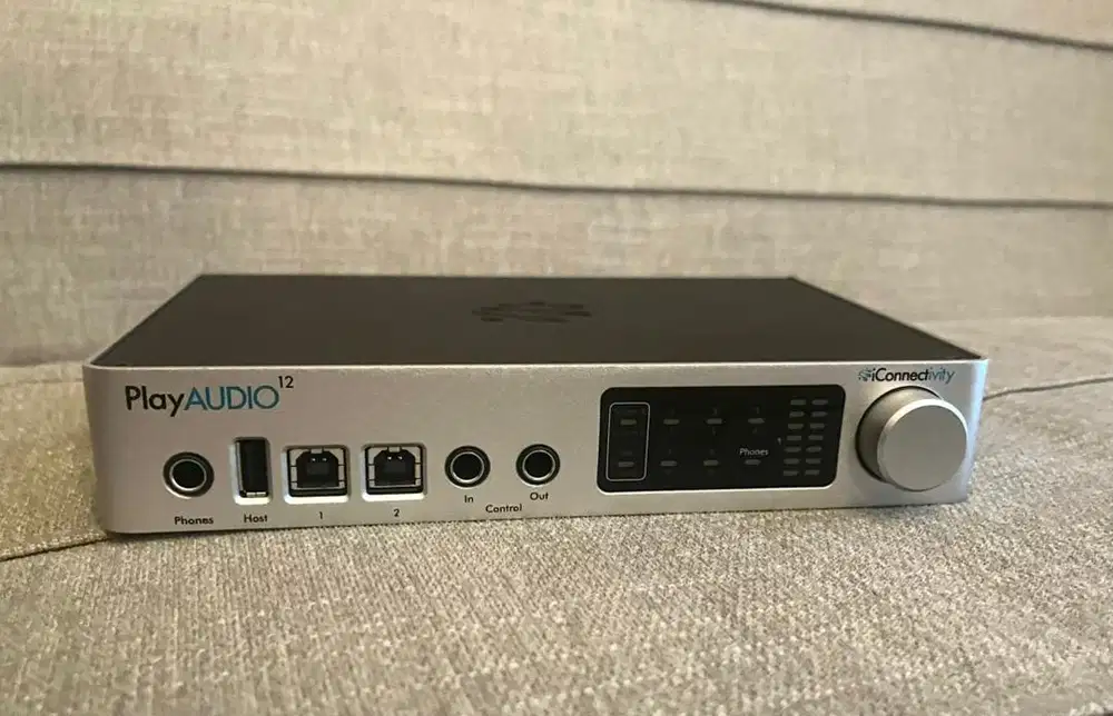 PlayAudio 12 iConnectivity