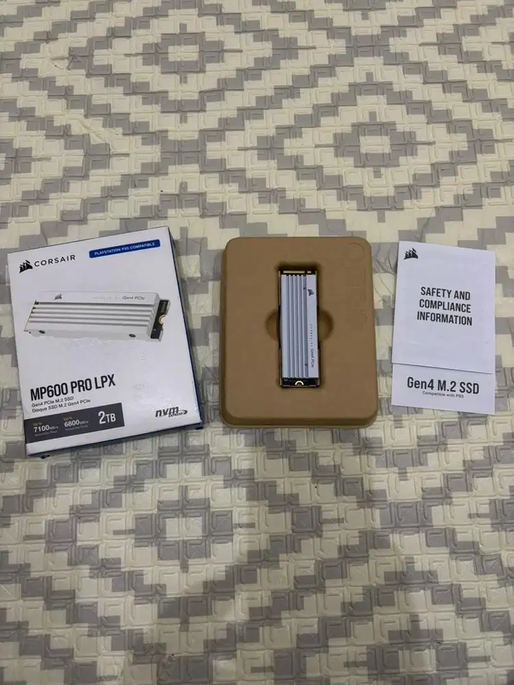 (BNOB buka kotak) SSD Corsair MP600 PRO LPX 2TB Gen4 M.2 NVMe