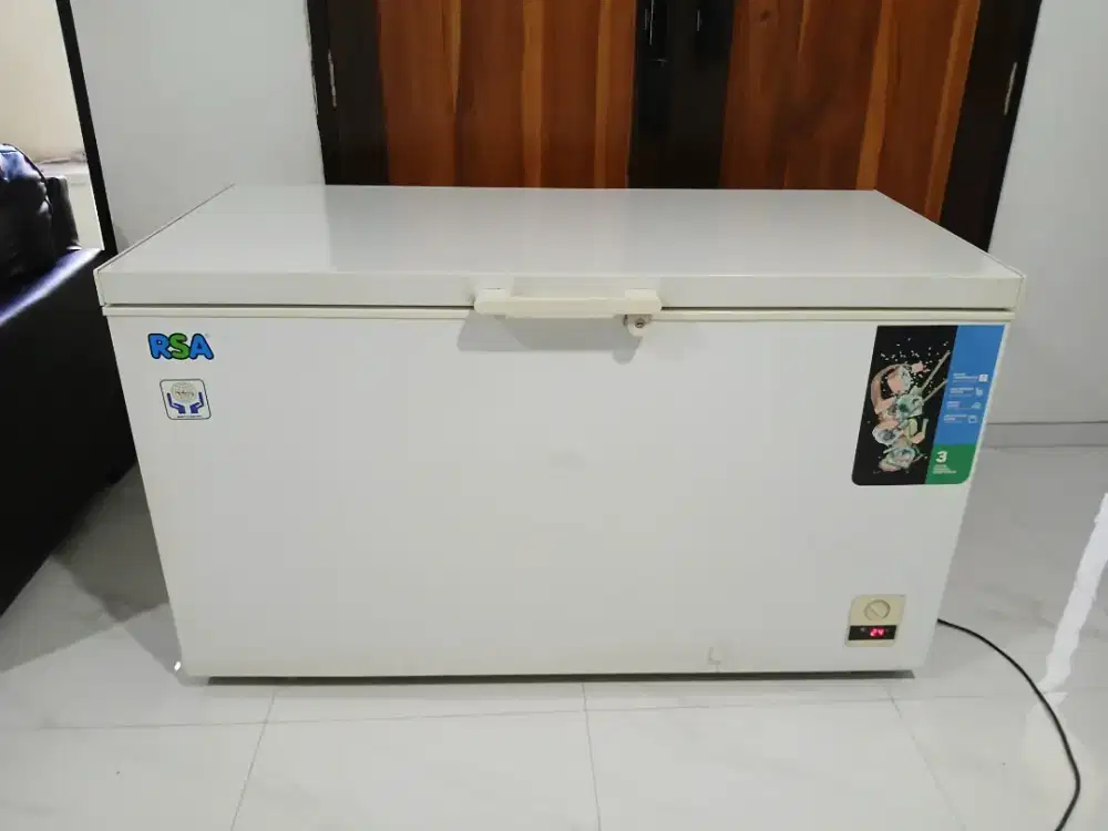 Freezer Box Merk RSA 450 Liter mulus murah bandung