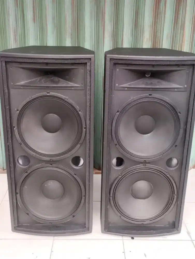 Speaker 3way 15 Inch. Suaranya mantap