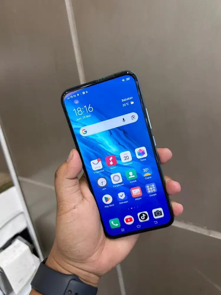 Vivo V17 pro 8/128 unit aja mulus