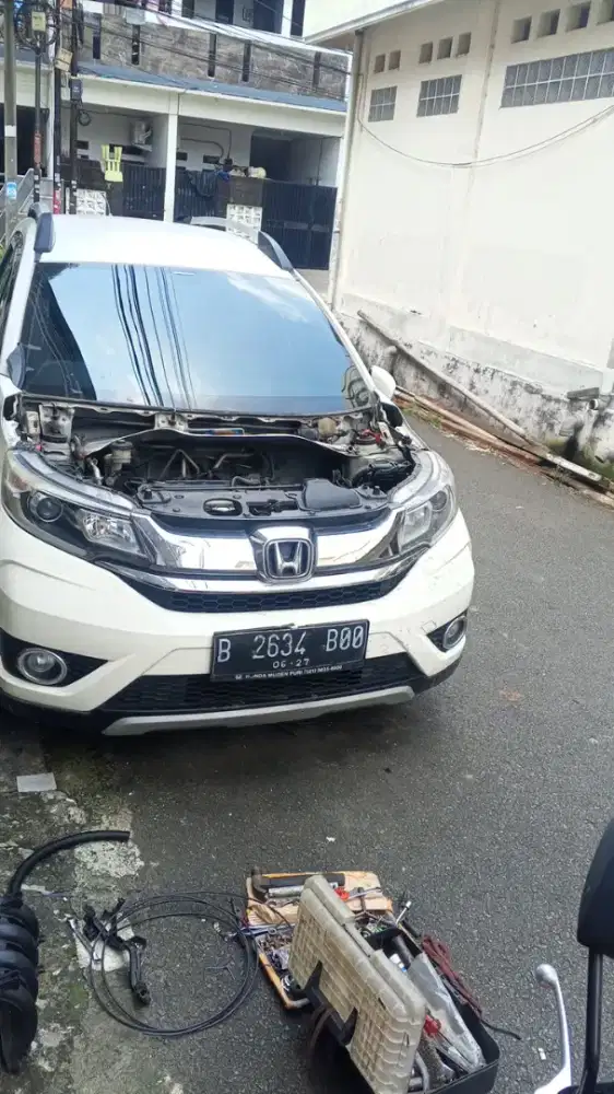 Udin Mekanik panggilan