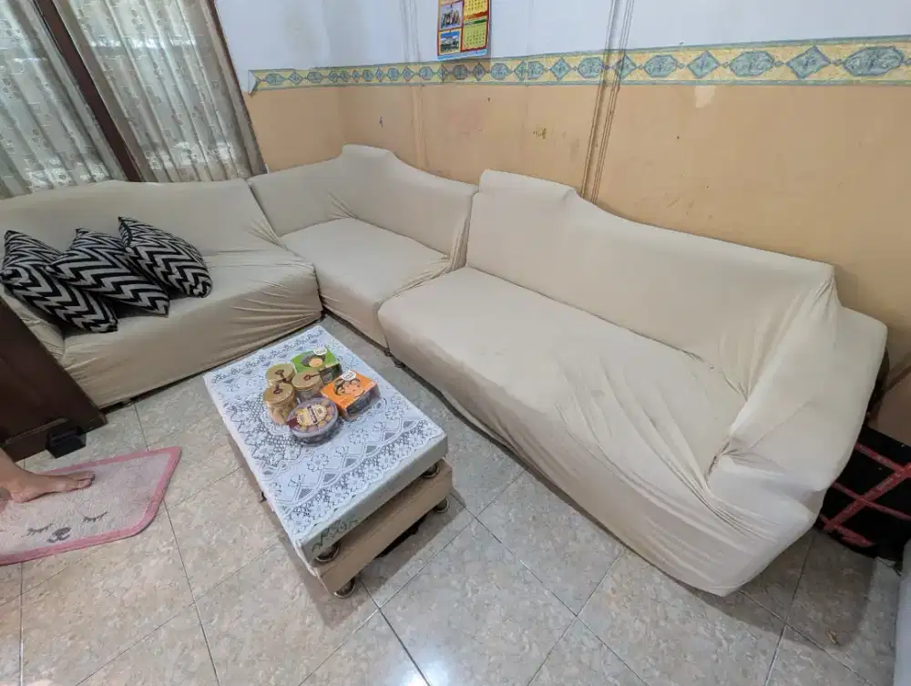 Sofa L, 3 bagian dan bonus meja tamu