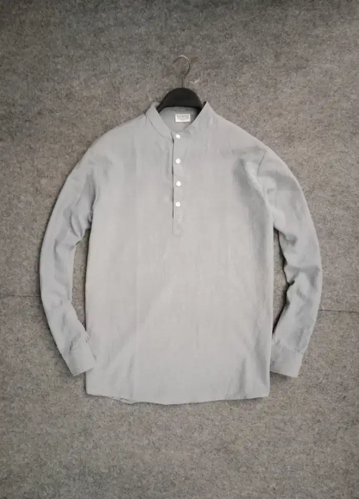 Kemeja sanghai Jeans money size L