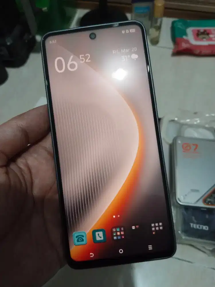 Tecno Pova 7 5g 8/256gb