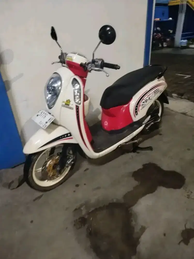 Scoopy injeksi irit tarikan enteng