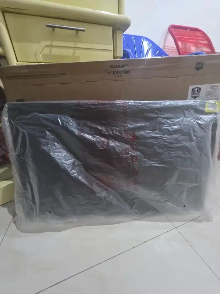 TV LED merk SHARP 32 inch tipe 2T-C32HD1500l