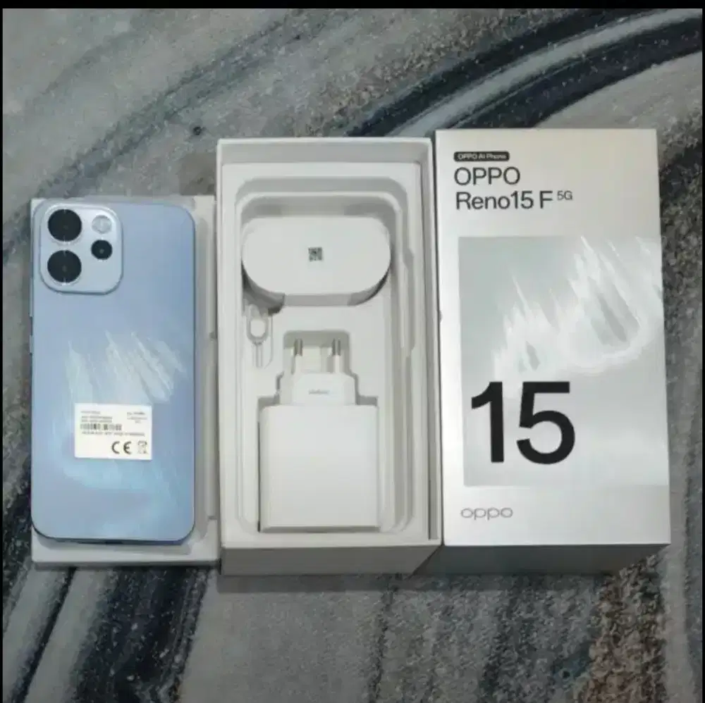 Oppo reno 15f 5G ram 8/256gb