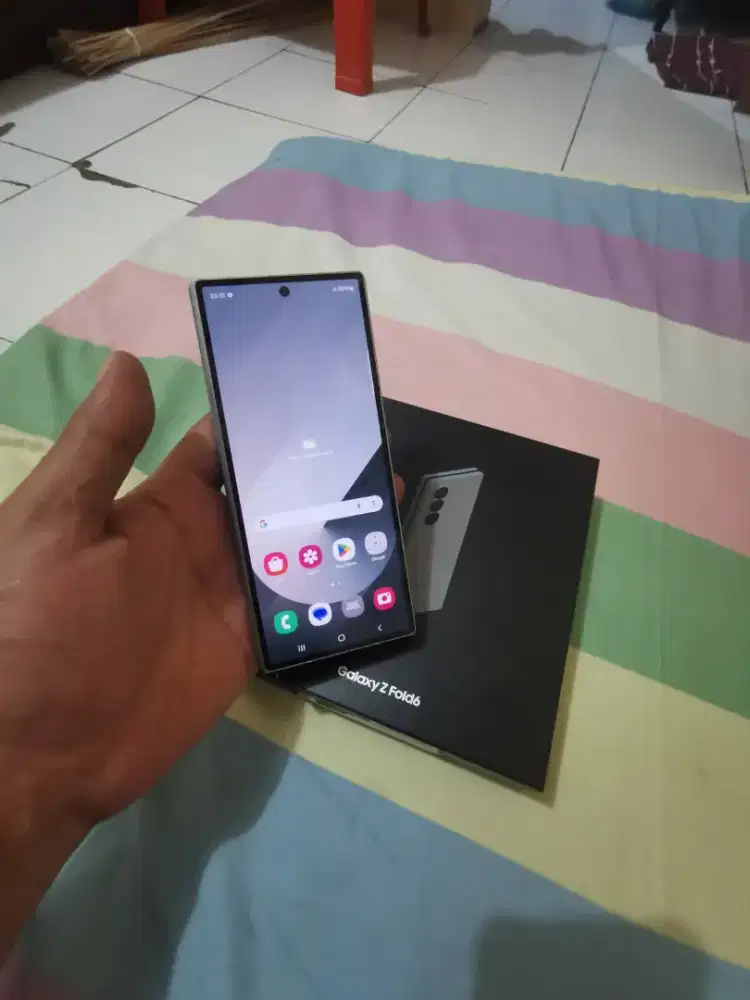 Samsung Z Fold 6