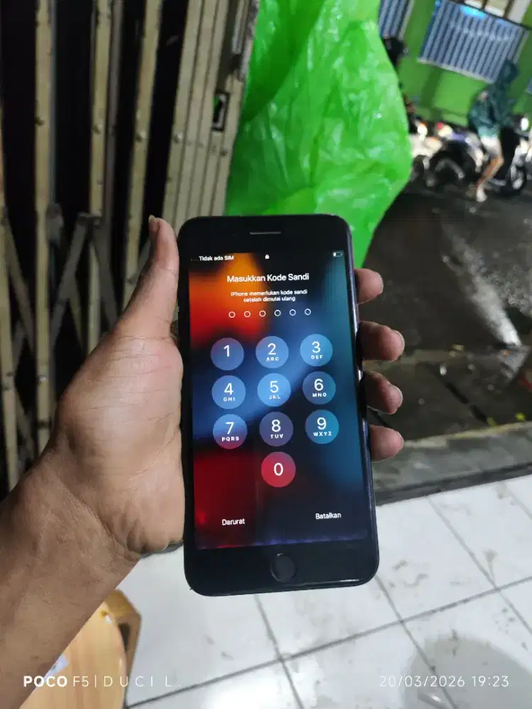 iPhone 7+ 32 GB all operator