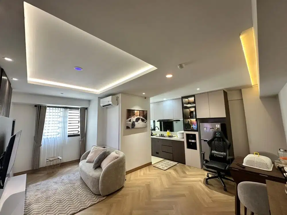 Smart Apartement New mewah full furnished high spec quality.