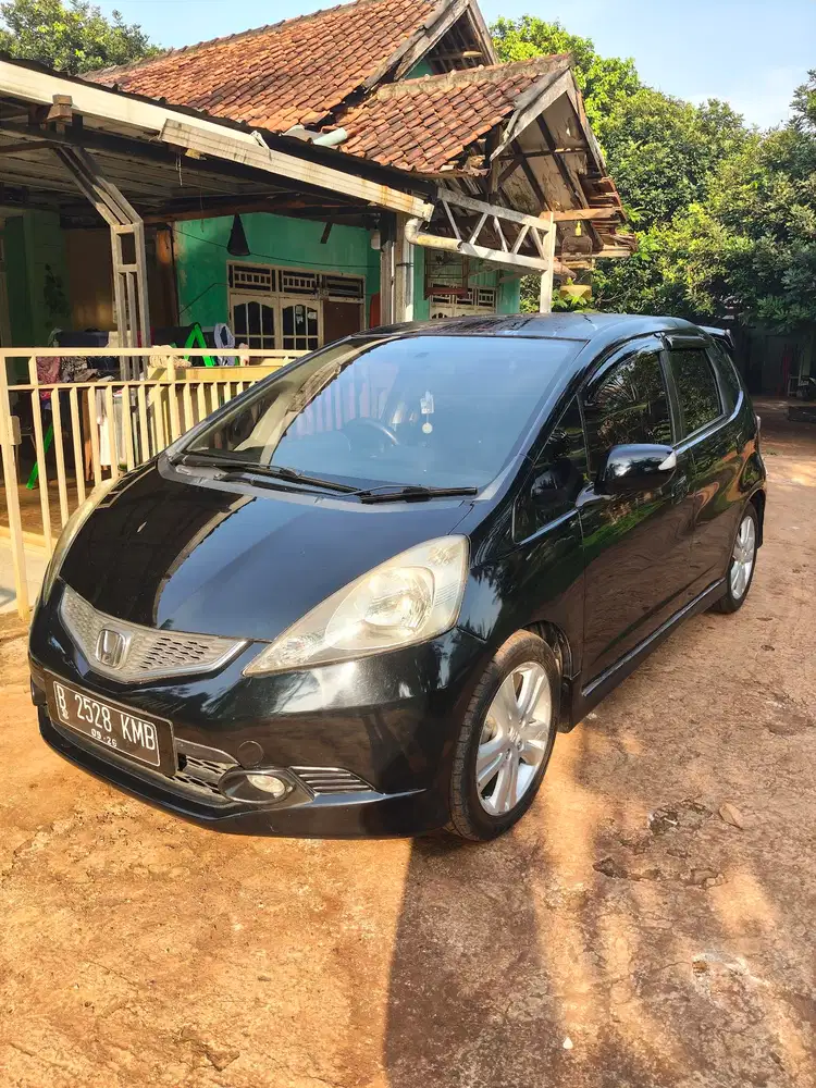 Honda Jazz 2011 Bensin