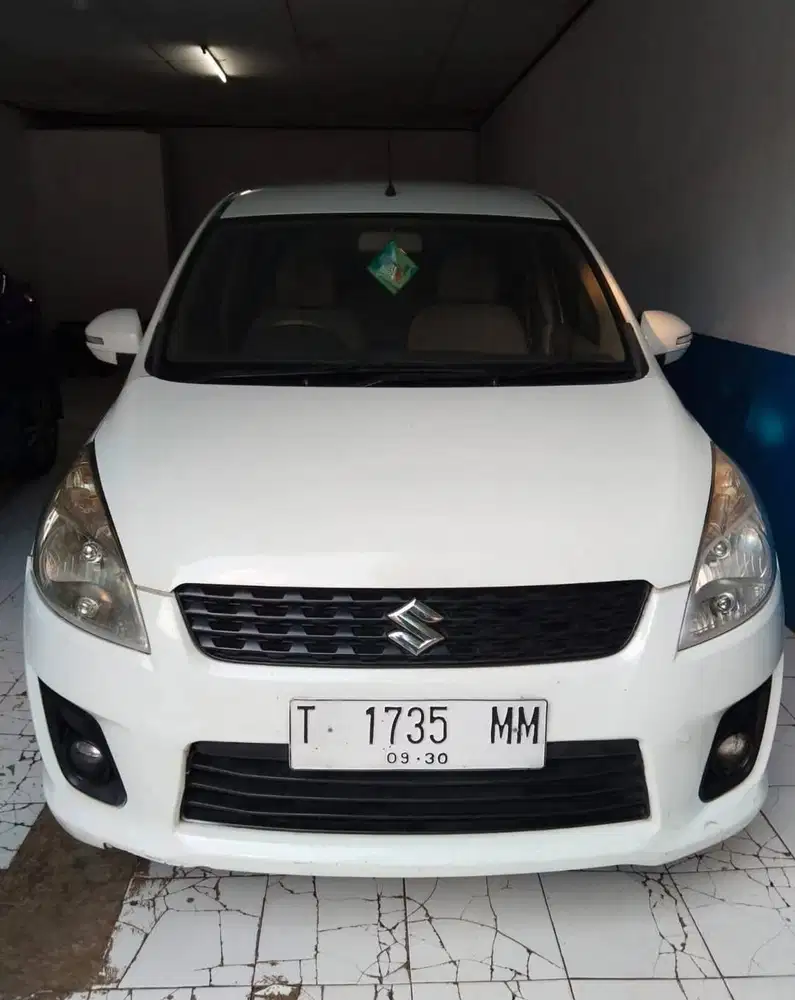 Suzuki Ertiga 2012 Bensin