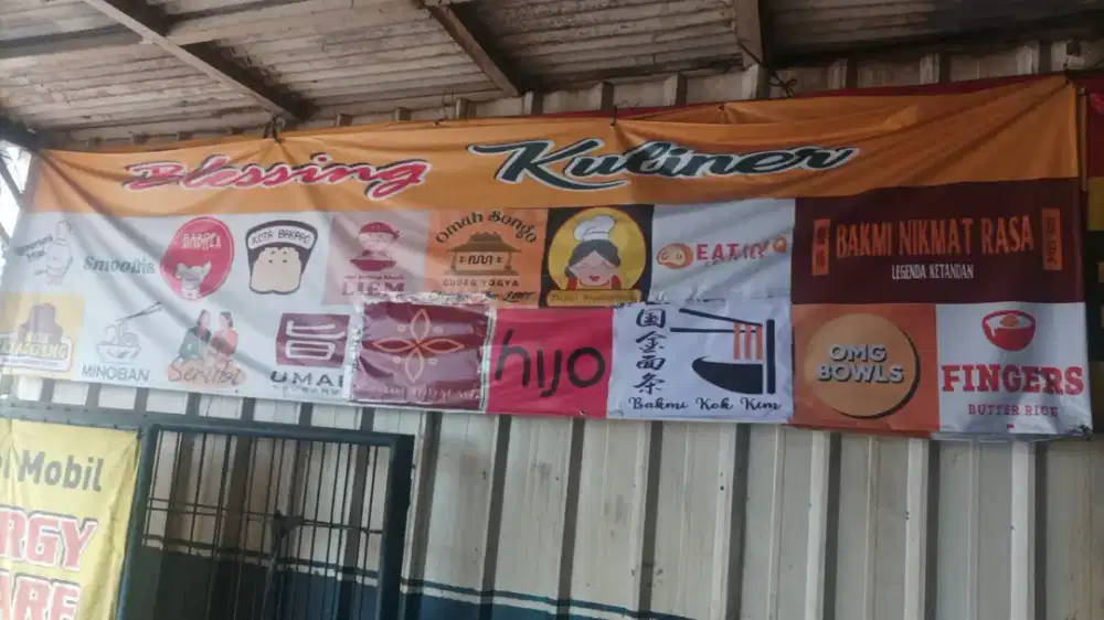 STAFF DAPUR / KITCHEN HELPER