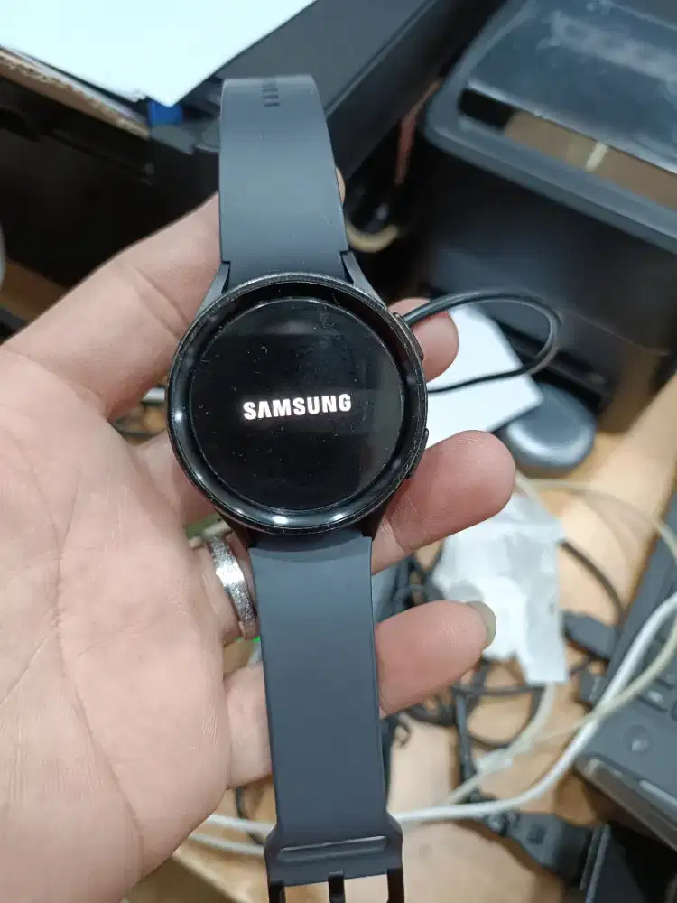 Samsung watch 5 pro ex resmi Sein mulus batangan murah meriah !!
