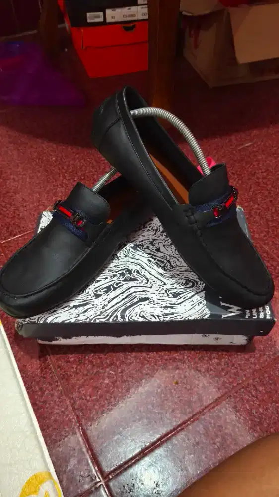 Warka Gaines size 43