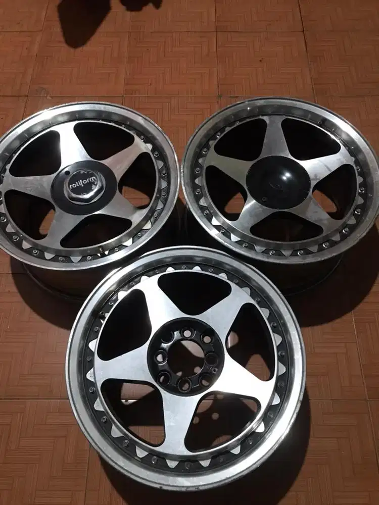 Velg rotiform R16