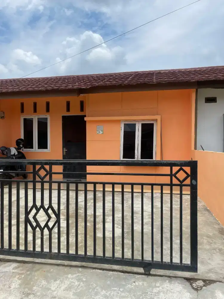 Disewakan Rumah di Komplek Graha Batang Kuis Blok G no. 21 - 6 juta