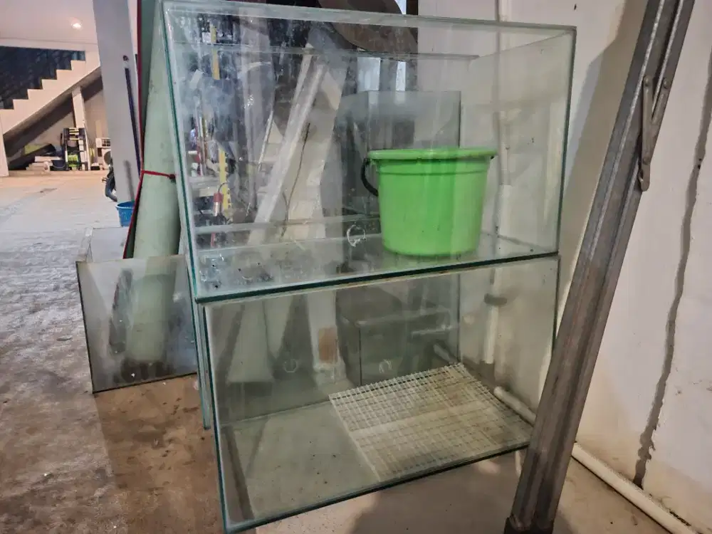 Aquarium / akuarium bekas