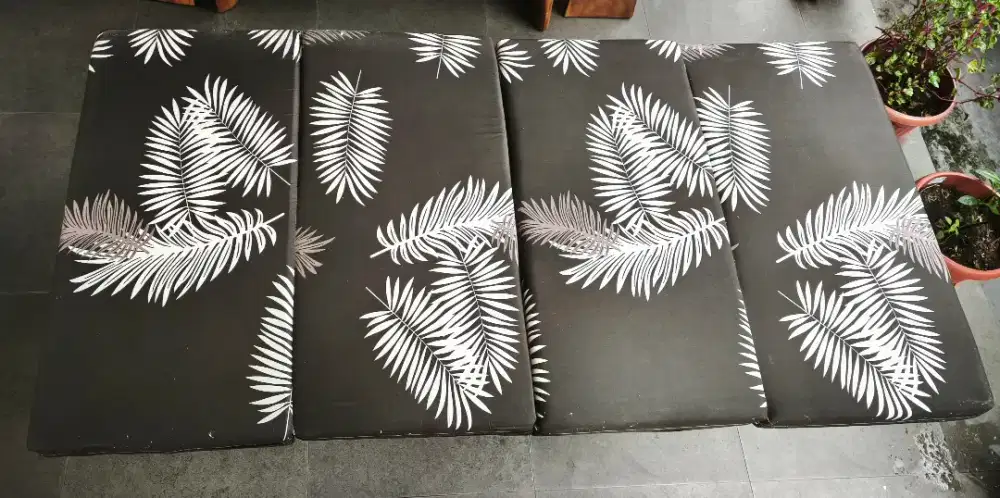 Kasur busa lipat 4 merk Royal Foam