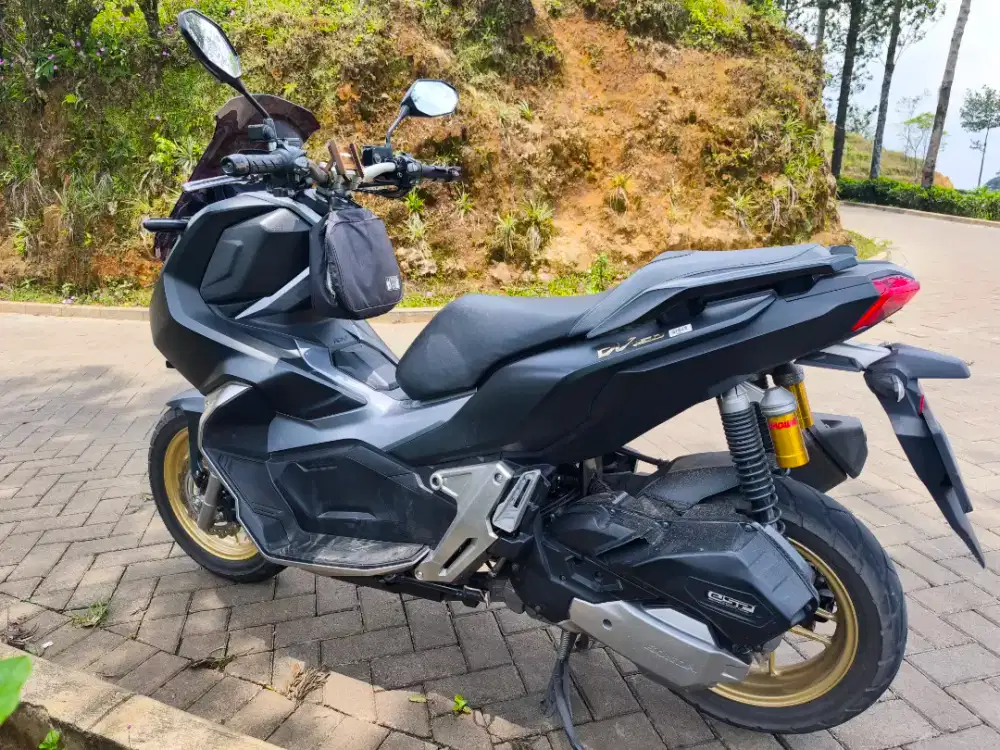 Honda adv 150 Abs 2021 low km