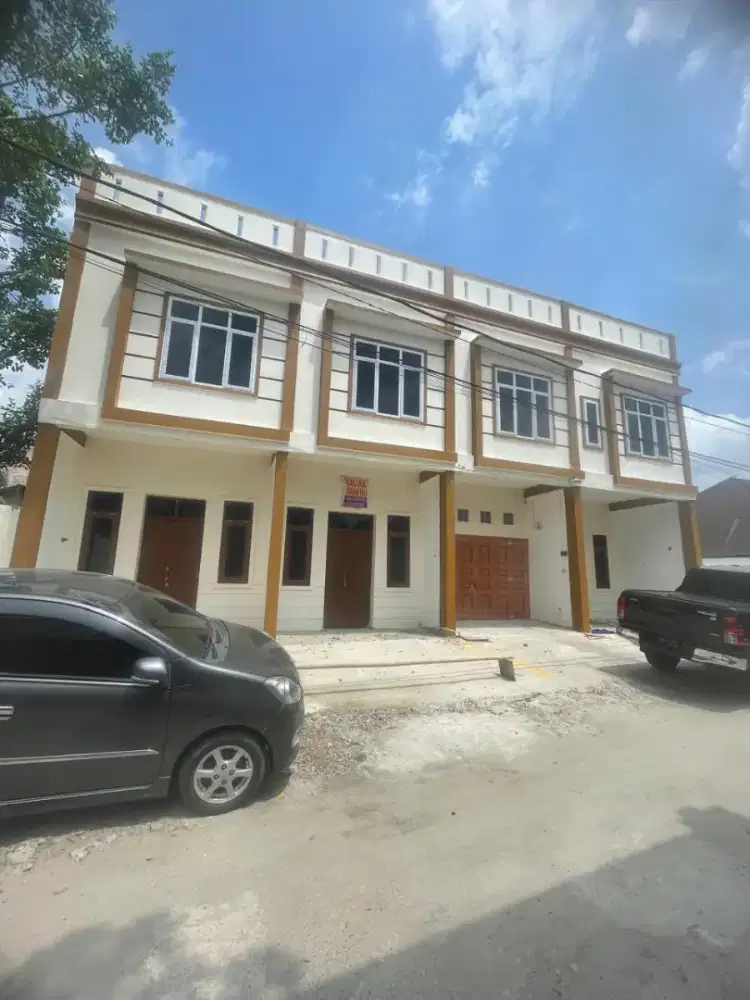Rumah/Ruko 2 Lantai