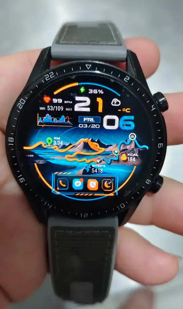 DIJUAL JAM TANGAN HUAWEI WATCH GT 2 LENGKAP KOTAK + CHARGER .