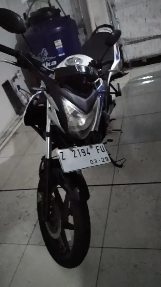 Honda CBR150R 2014 terawat/untuk penyuka