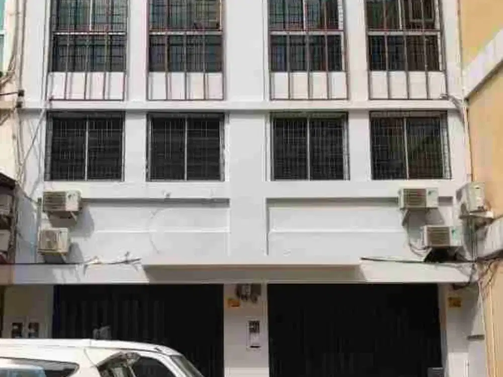 Dijual ruko gandeng 2 di Cempaka Mas ruko dalam komplek ruko