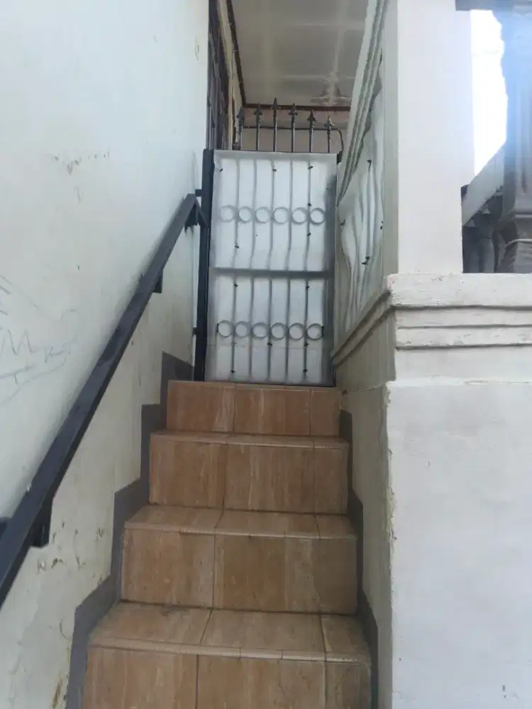 Disewakan Kontrakan di Utan Kayu Selatan, Matraman, Jakarta Timur