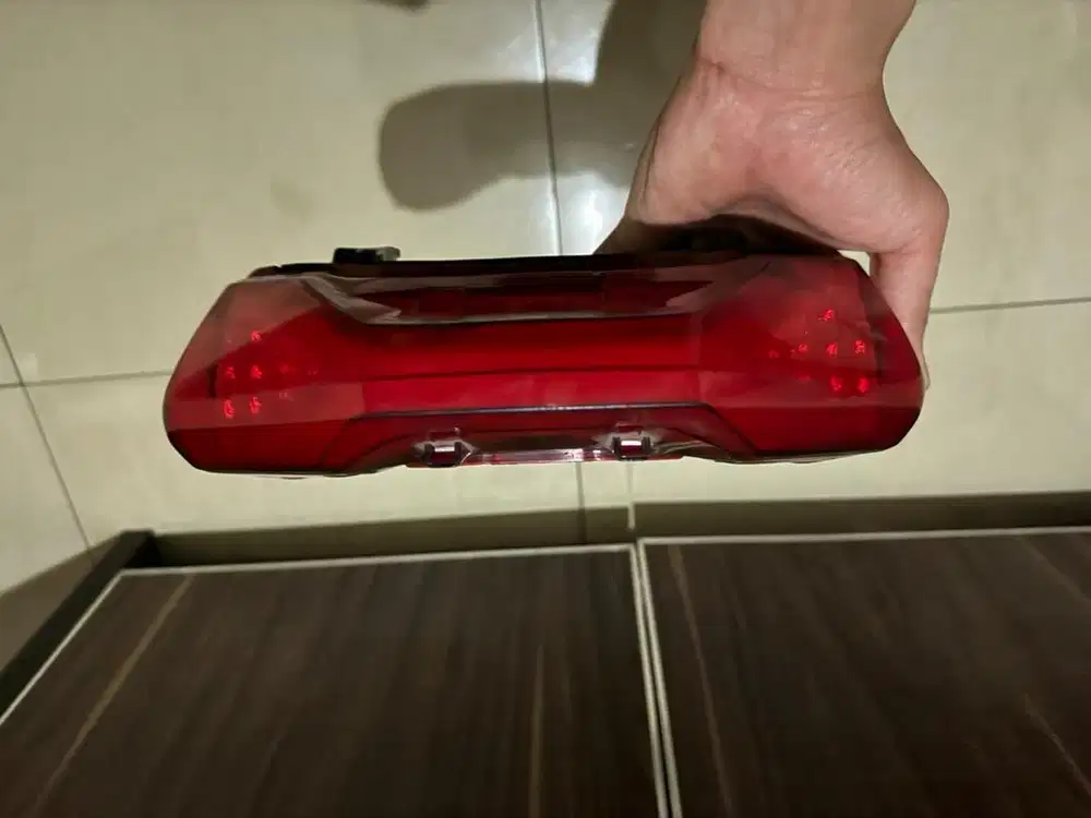 Stoplamp, Cakram dan Breaker ADV 150 Original