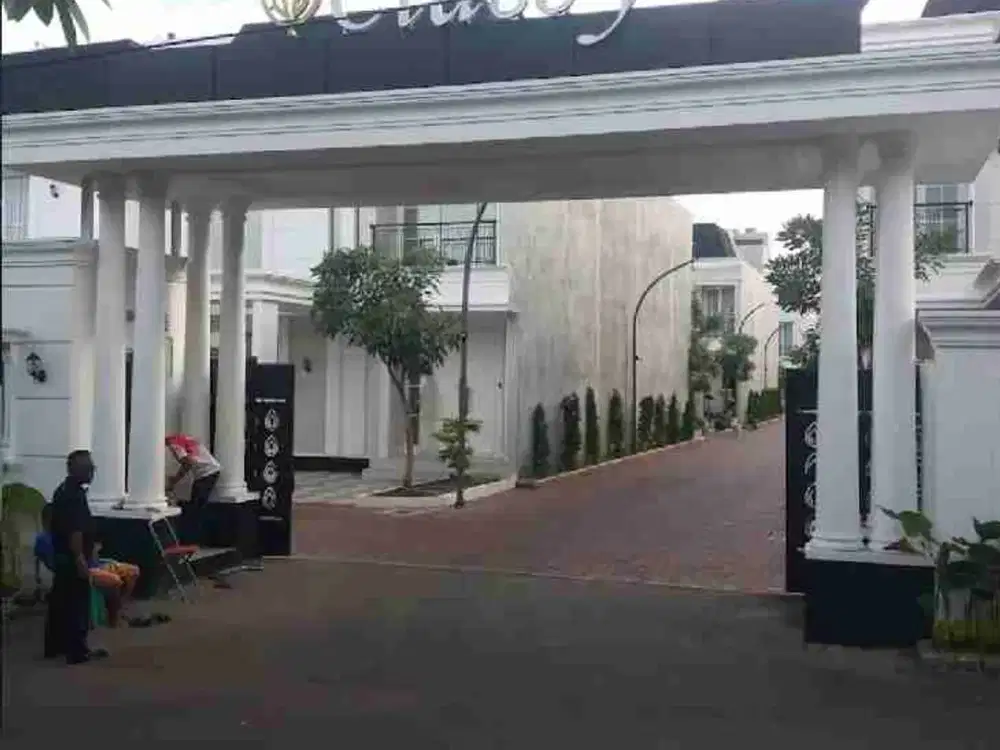 rumah brand new full furnish di bambu apus jakarta timur